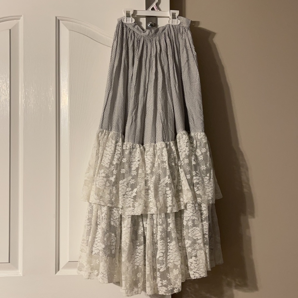 Girls size 10 Joyfolie Maxi Skirt